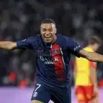 Mbappé jogando pelo PSG