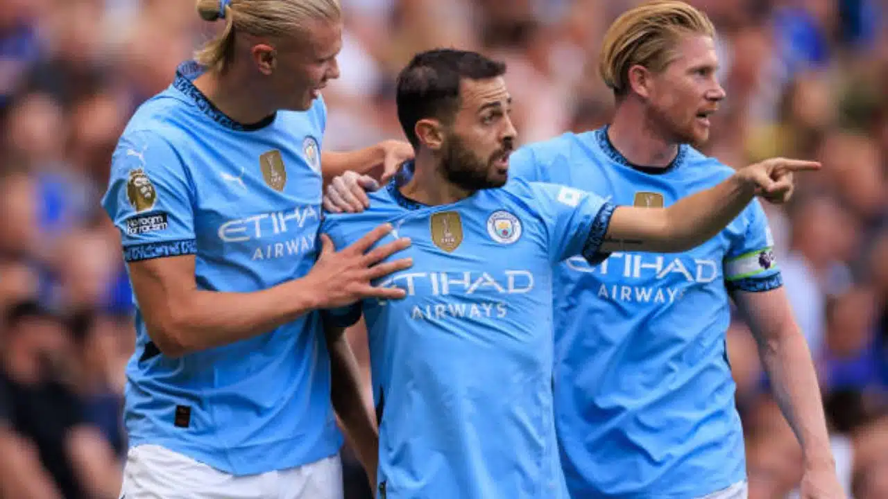 Jogadores do City na partida contra o Chelsea no dia 18/08/2024