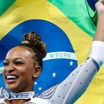 Rebeca Andrade medalhista de segundo lugar em Ginástica Artística