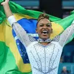 Rebeca Andrade após ganhar ouro no solo