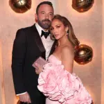 Foto Destaque: Jlo e Ben Aflleck (reprodução/Getty Images Embed/Christopher Polk/Golden Globes 2024)