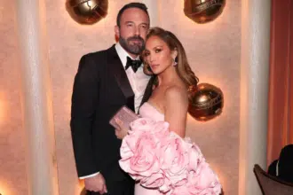 Foto Destaque: Jlo e Ben Aflleck (reprodução/Getty Images Embed/Christopher Polk/Golden Globes 2024)