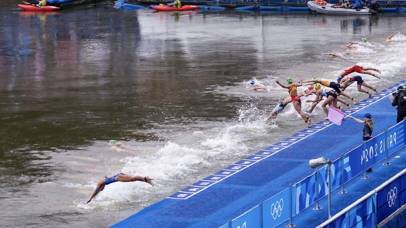 Foto destaque: Foto postada na rede social da atleta Claire Michel. (Reprodução/Instagram/@clairemicheltri)