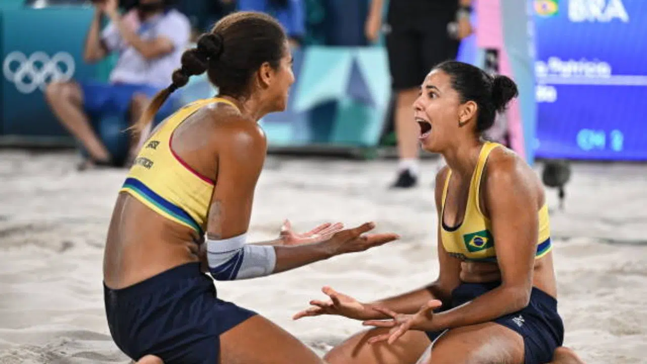 Ana Patrícia e Duda conquistam ouro histórico