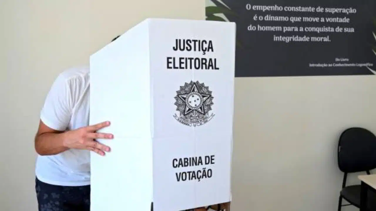 Entenda as regras e leis do que se pode fazer ou não em época de eleição