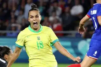 Foto Destaque: Gabi Portilho marca e garante o Brasil vivo no futebol feminino (Reprodução/Instagram/@selecaofemininadefutebol)