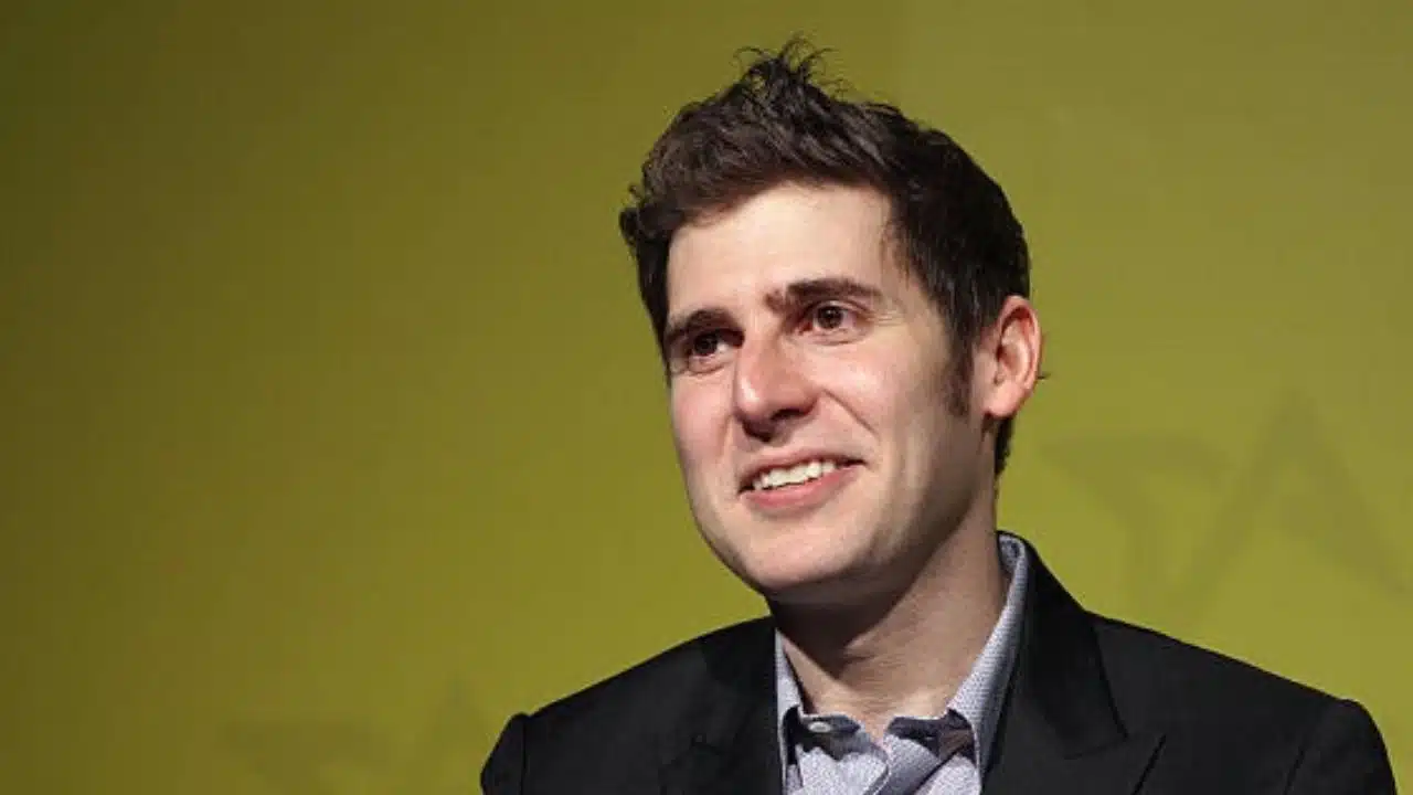 Conheça Eduardo Saverin, brasileiro mais rico da história