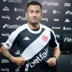 Vasco apresenta Jean David, ex-atacante do Toluca