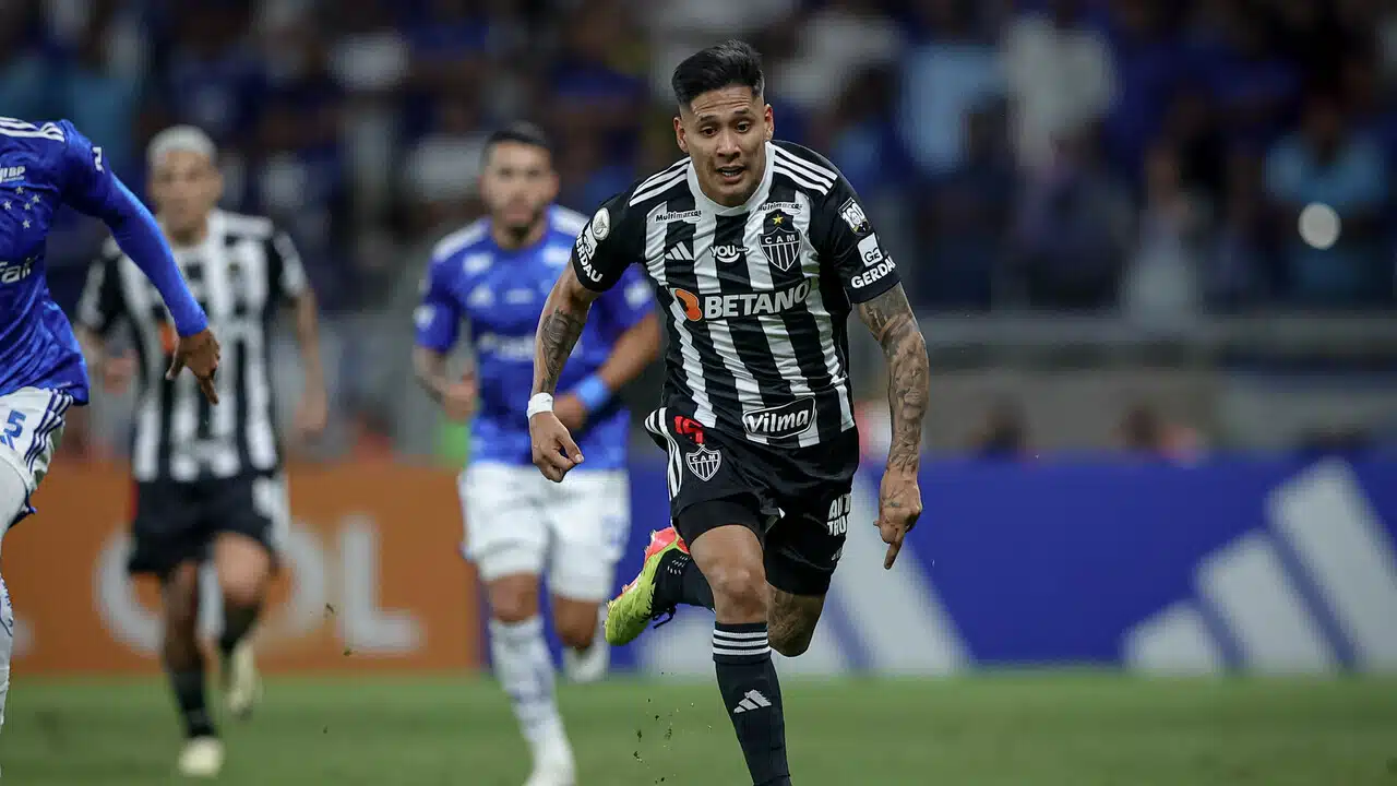 Zaracho em partida contra o Cruzeiro