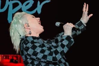 Cyndi Lauper estreando no Rock in Rio