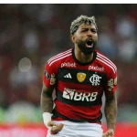 Tite poupa parte dos titulares e Gabigol recebe chance contra Athletico-PR