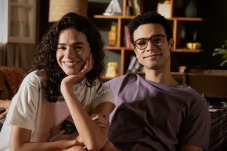 Bruna Marquezine e Sergio Malheiros para o Disney+