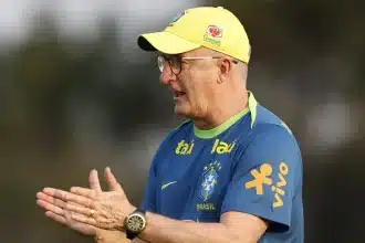 Dorival Júnior treina Seleção Brasileira com 4 desfalques