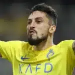 Alex Telles jogando pelo Al-Nassr