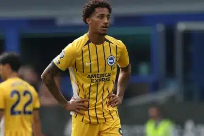 João Pedro durante jogo do Brighton