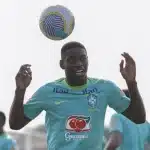 Luiz Henrique durante treino da Seleção Brasileira