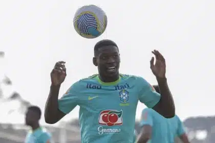 Luiz Henrique durante treino da Seleção Brasileira