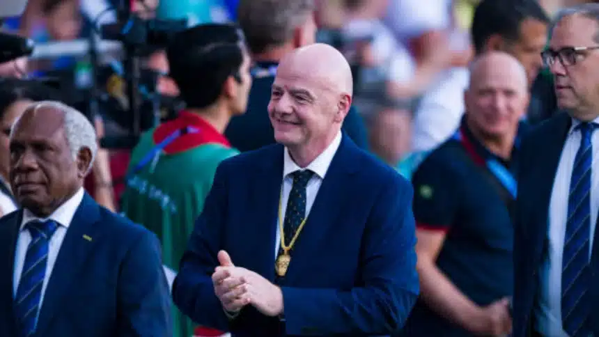 Gianni Infantino FIFA transferências