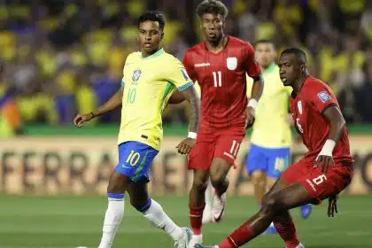 Rodrygo em ação contra o Equador