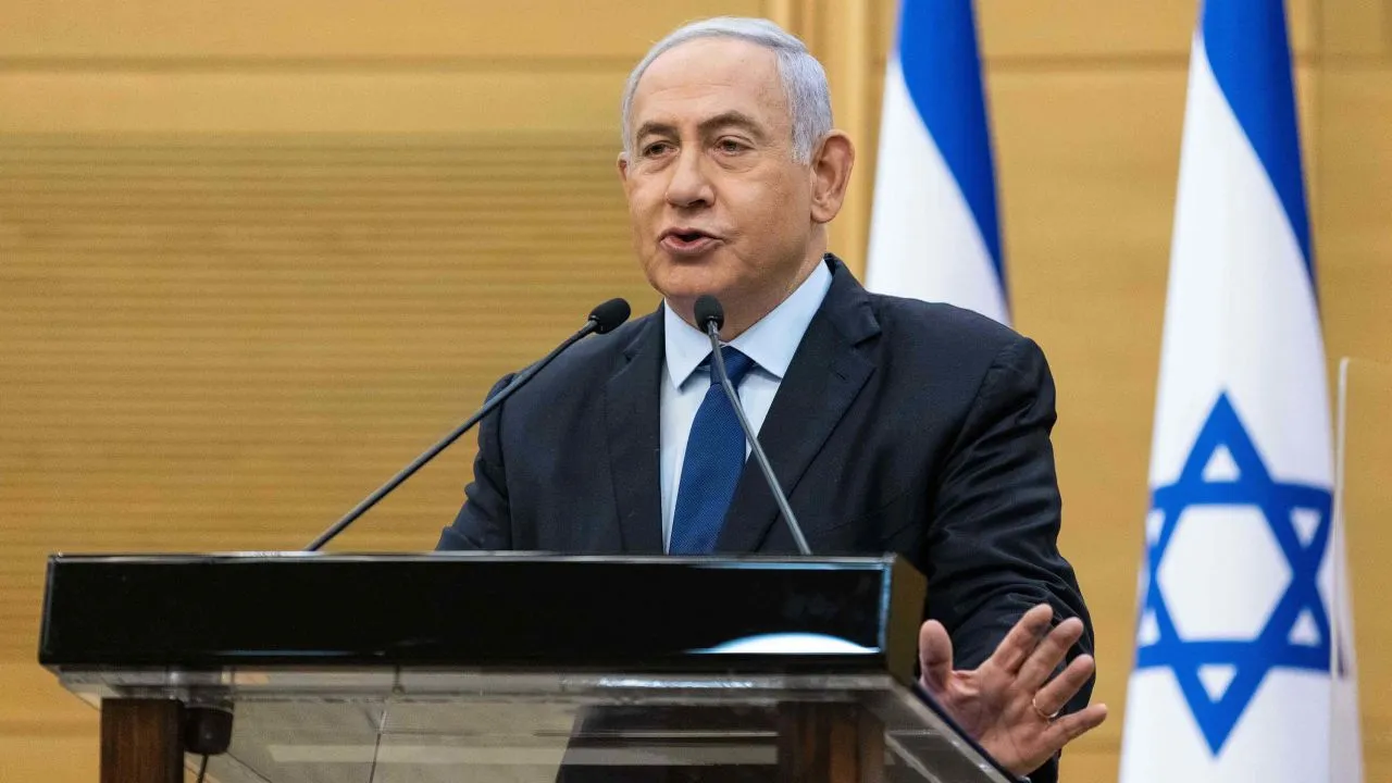 O primeiro-ministro israelense Benjamin Netanyahu (Reprodução/POOL/AFP/CNN)