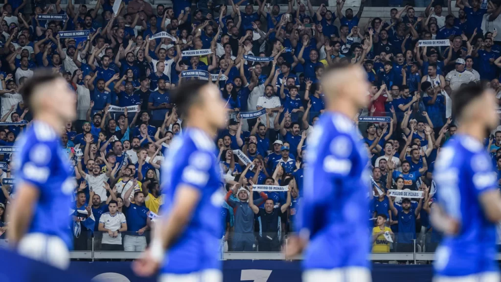 Torcida e jogadores