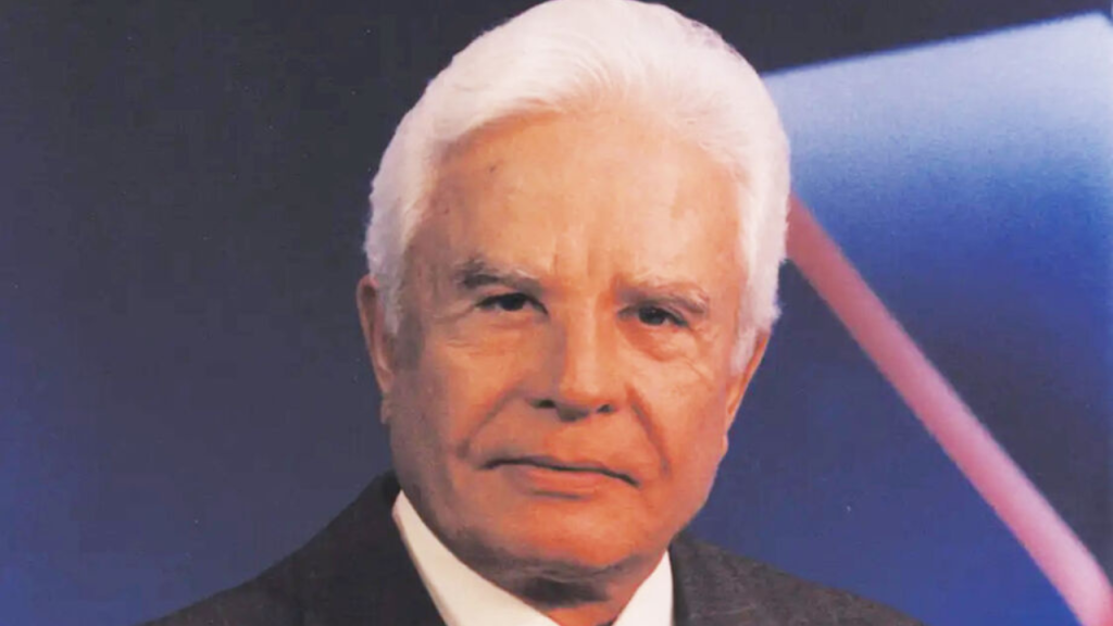 Após falecimento, Cid Moreira recebe homenagens de famosos