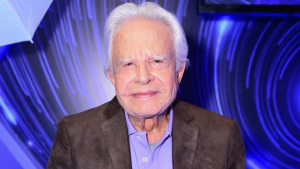 William Bonner lamenta morte de Cid Moreira e relembra momentos juntos: “dia triste”