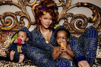 Rihanna e seus filhos para Savage X Fenty