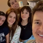 Vera Viel no hospital com a família