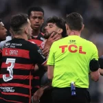 Confusão gerada na partida entre Flamengo e Corinthians