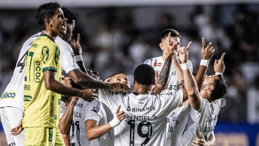 Retorno à Serie A: Santos e Sport Encabeçam Corrida