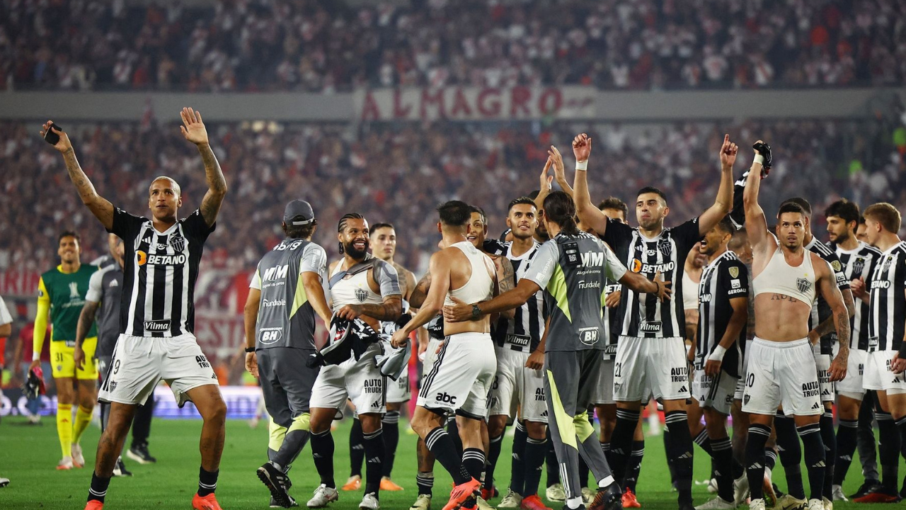 Atlético-MG avança à final da Libertadores com vitória dramática sobre o River Plate no Monumental