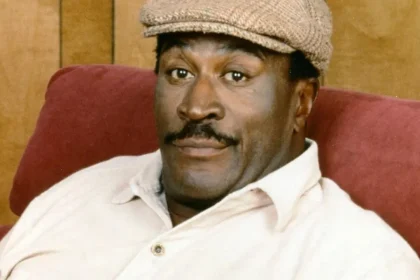 John Amos estrelou a série de sucesso de Norman Lear "Good Times"