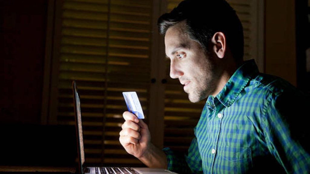 Plataformas para saque em sites de apostas irregulares serão desativadas