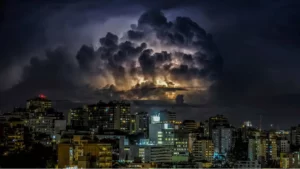 Rio Grande do Sul enfrenta ventos de 100 km/h