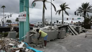 Níveis dos rios batem recordes devido ao furacão Milton