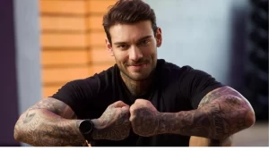 Lucas Lucco desabafa sobre depressão e pausa na carreira