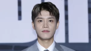 Astro do K-pop Moon Taeil é indiciado por estupro coletivo