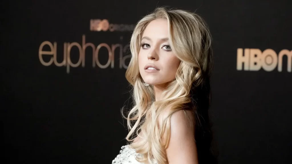 Sydney Sweeney aparece de forma diferente como nova personagem