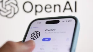 Ex-pesquisador da OpenAI alerta para violações de direitos autorais