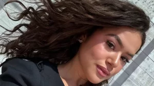Maisa Silva aparece com hematomas nas pernas e revela motivo curioso nas redes sociais