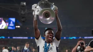 Bola de Ouro 2024: confira os favoritos e a data da premiação