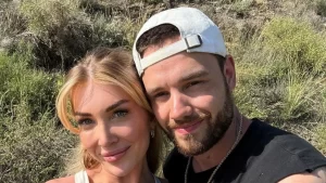 Amigo de namorada de Liam Payne revela sofrimento da modelo