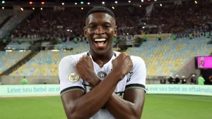 Botafogo joga no Maracanã como equipe mandante após 10 anos