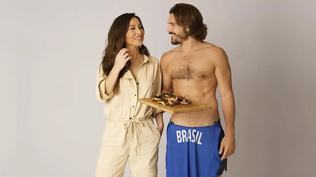 Sabrina Sato celebra gravidez em ensaio fotográfico com Nicolas Prattes