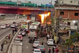 Vazamento de gás no viaduto