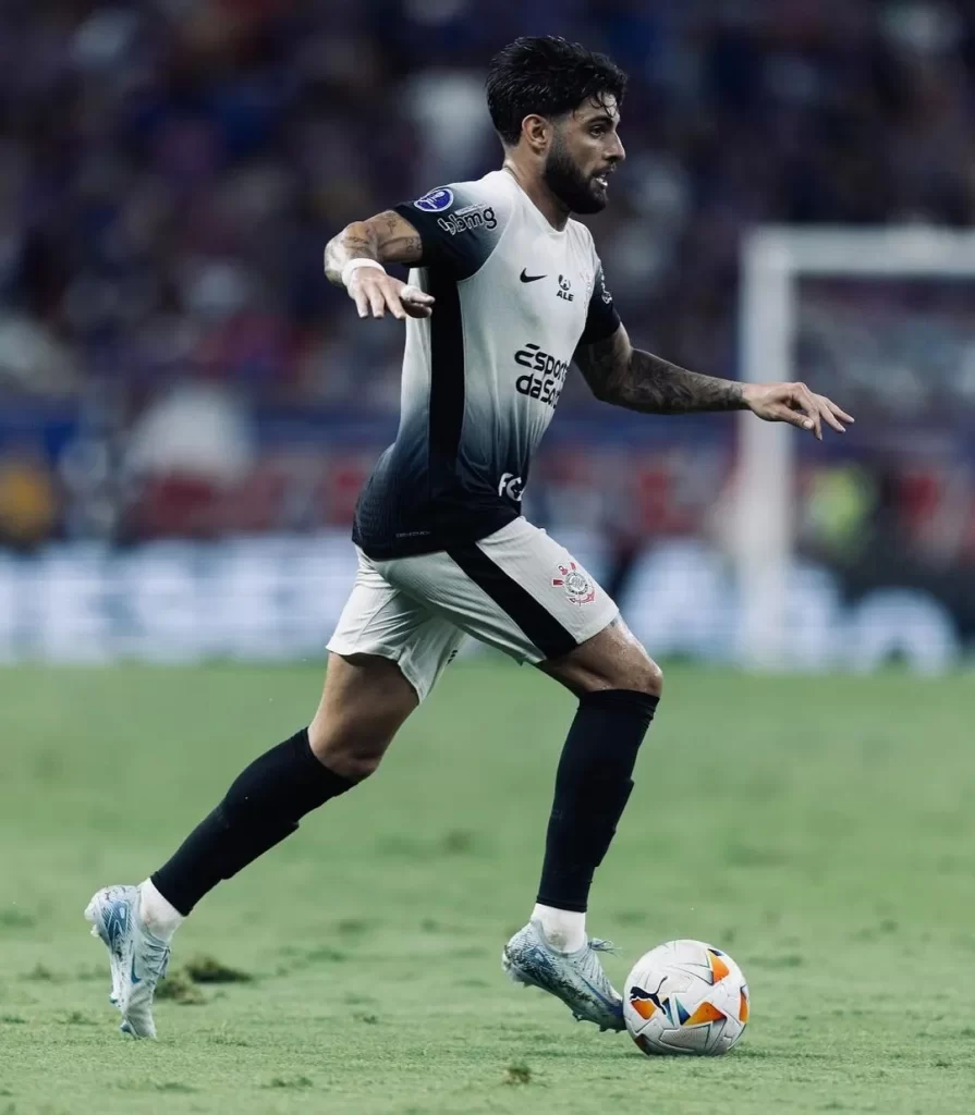 Yuri Alberto em campo pelo Corinthians