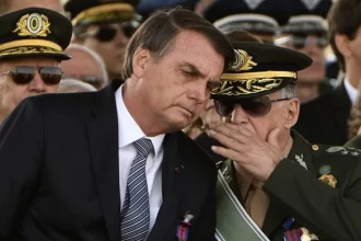 Bolsonaro participou ativamente de plano de golpe, diz PF.