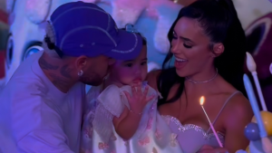 Neymar e Bruna Biancardi comemoram o primeiro aniversário de Mavie