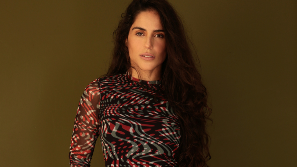 Camilla Camargo fala sobre sua primeira protagonista nas telonas